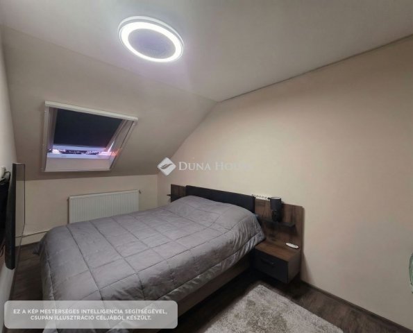 Eladó családi ház, Gyömrőn 120 M Ft, 7 szobás