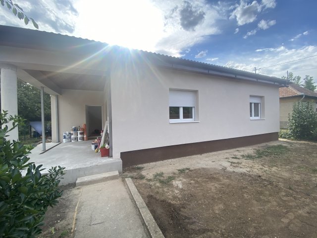 Eladó családi ház, Gödöllőn 106.5 M Ft, 4 szobás