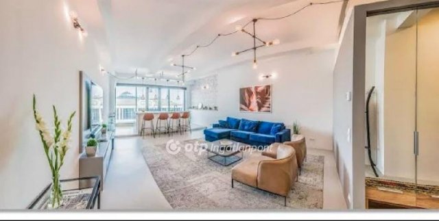 Eladó téglalakás, Budapesten, V. kerületben 620 M Ft, 6+1 szobás