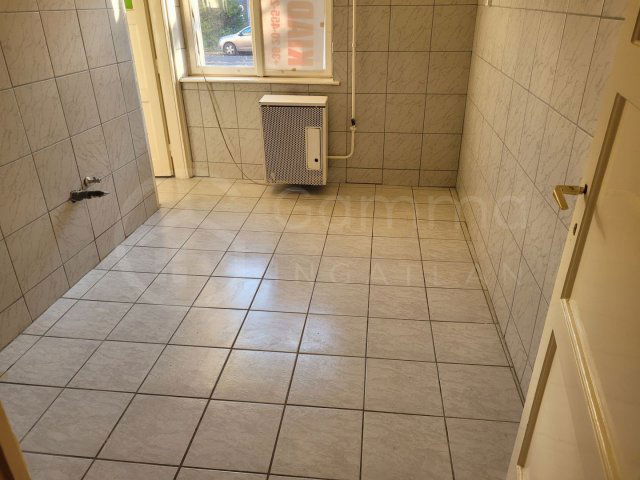 Kiadó iroda, Miskolcon 85 E Ft / hó, 1 szobás