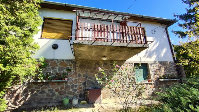 Eladó családi ház, Tolnán, Lehel utcában 36 M Ft, 3 szobás