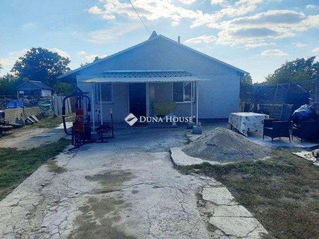 Eladó családi ház, Gyömrőn 39.99 M Ft, 3 szobás