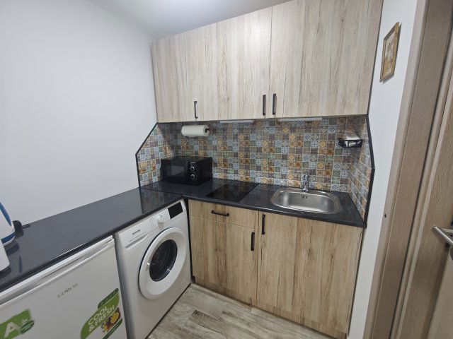 Kiadó téglalakás, albérlet, Csopakon, Sport utcában, 1 szobás