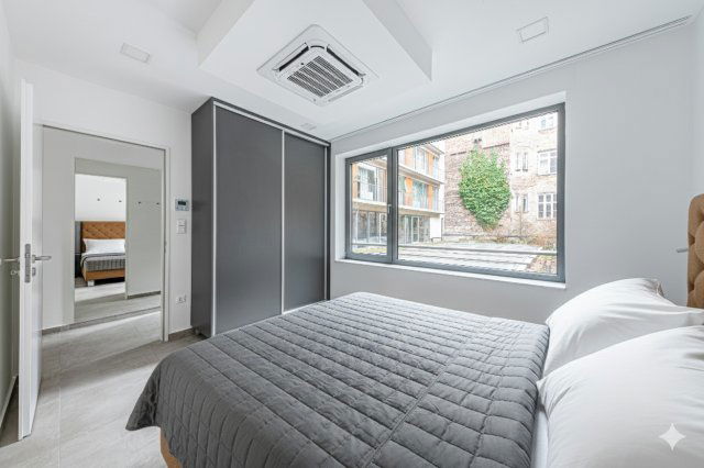 Kiadó téglalakás, albérlet, Budapesten, VI. kerületben