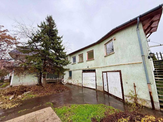 Eladó családi ház, Budapesten, XVIII. kerületben 112 M Ft