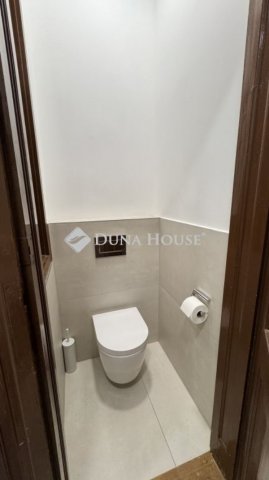 Eladó téglalakás, Budapesten, XII. kerületben 129.9 M Ft