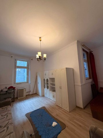 Eladó téglalakás, Budapesten, VIII. kerületben 0.037 M Ft