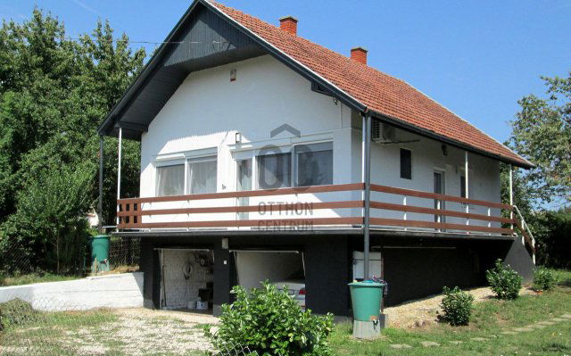 Eladó családi ház, Szőlősgyörökön 72.35 M Ft, 3 szobás