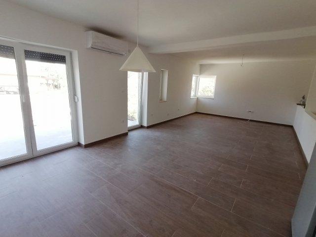 Eladó téglalakás, Érden 95 M Ft, 3 szobás