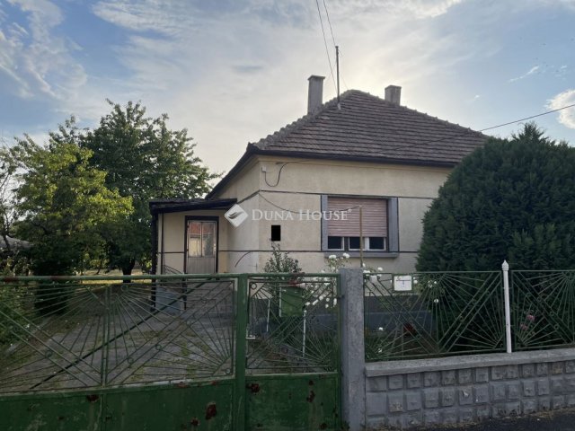 Eladó családi ház, Körmenden 38 M Ft, 3 szobás