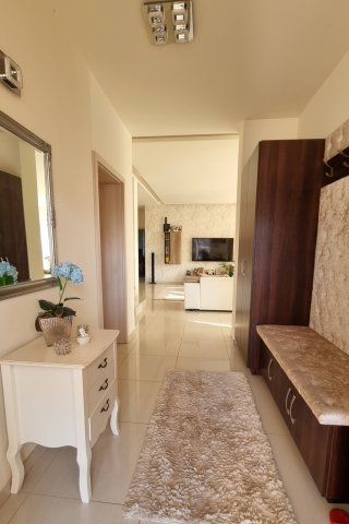 Eladó ikerház, Nyíregyházán 150 M Ft, 4 szobás