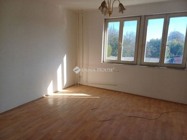 Eladó családi ház, Miskolcon 49 M Ft, 7 szobás