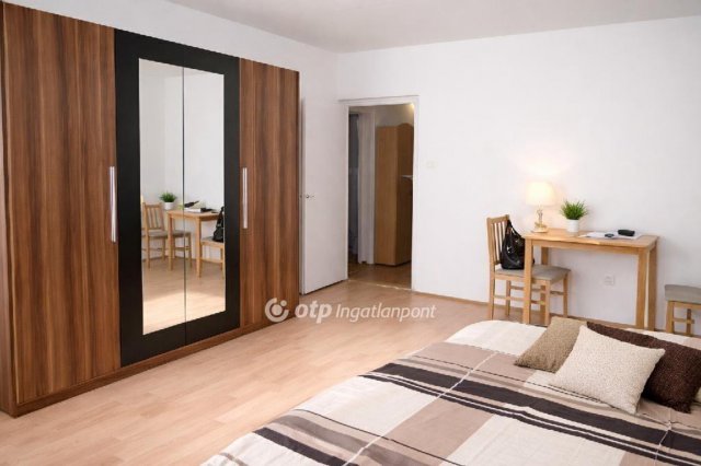 Eladó panellakás, Budapesten, XIV. kerületben 62.9 M Ft, 2 szobás