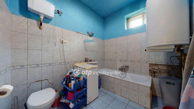 Eladó családi ház, Mezőkeresztesen 23.3 M Ft, 4 szobás