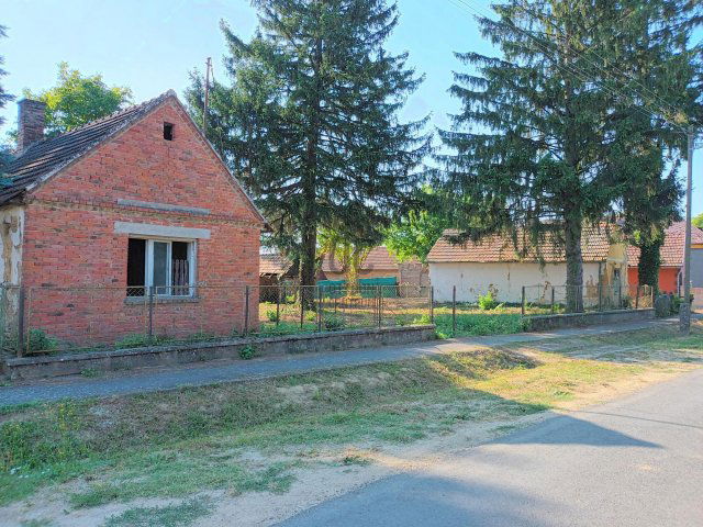Eladó családi ház, Orosztonyon 9 M Ft, 4 szobás