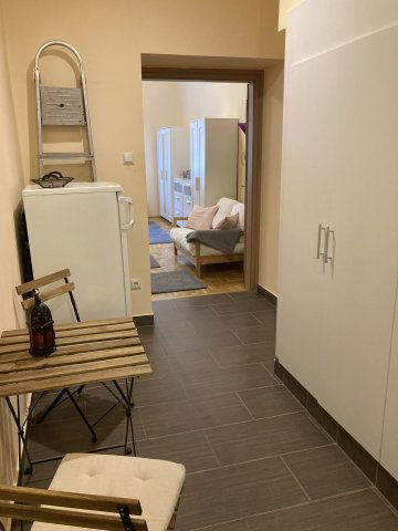 Kiadó téglalakás, albérlet, VII. kerületben, Wesselényi utcában