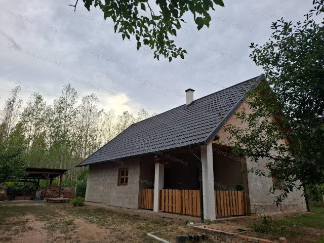 Eladó mezogazdasagi ingatlan, Jászberényben 47 M Ft, 2 szobás