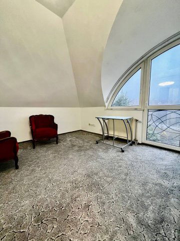 Kiadó családi ház, albérlet, Pécsett 370 E Ft / hó, 4+1 szobás