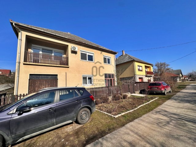 Eladó családi ház, Váckisújfalun 84.77 M Ft, 4 szobás