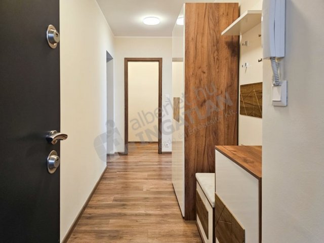 Kiadó téglalakás, albérlet, XIII. kerületben, Röppentyű utcában