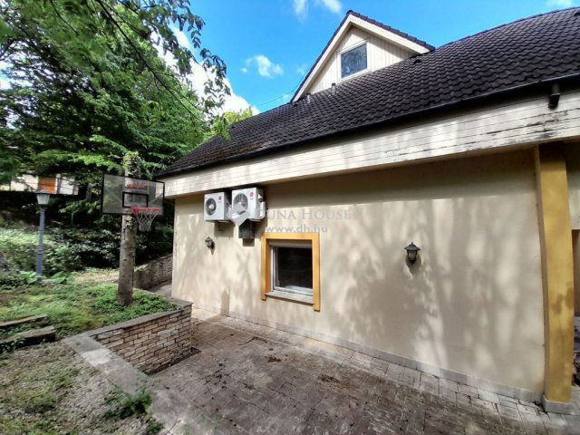 Eladó családi ház, Budapesten, XII. kerületben 599 M Ft