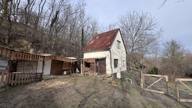 Eladó családi ház, Lovasberényben 23.5 M Ft, 2 szobás