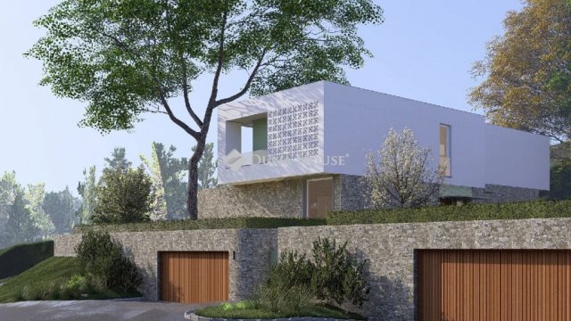 Eladó családi ház, Pécsett 149.9 M Ft, 3 szobás