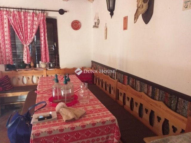 Eladó mezogazdasagi ingatlan, Monoron 9.9 M Ft