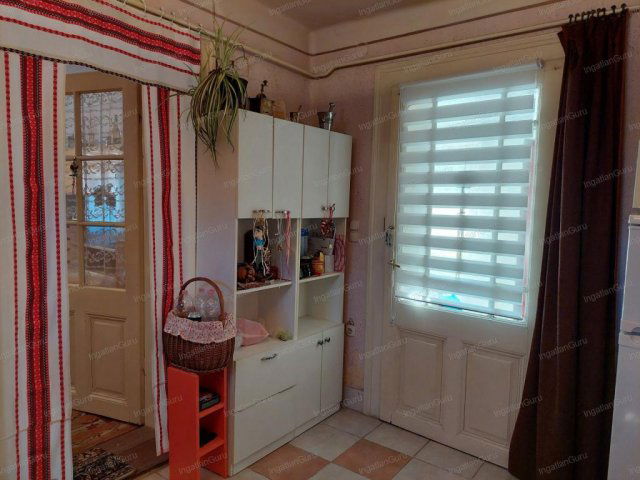 Eladó családi ház, Nagykőrösön 24 M Ft, 2 szobás