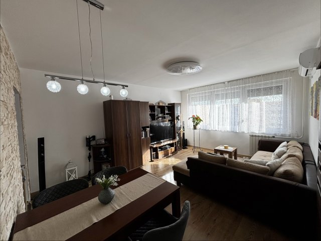 Eladó panellakás, Budapesten, X. kerületben 77.5 M Ft, 3 szobás