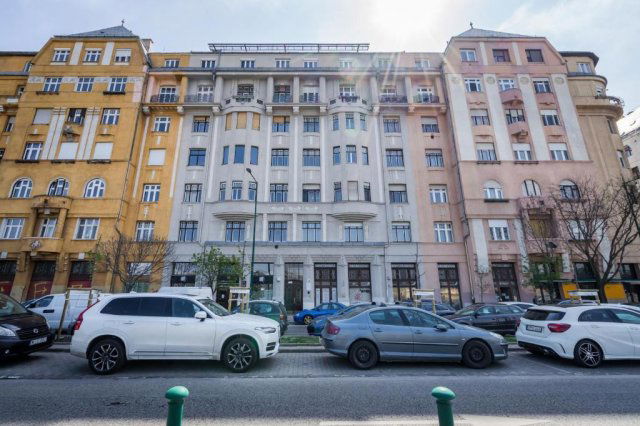 Eladó téglalakás, Budapesten, XIII. kerületben 82 M Ft, 2 szobás