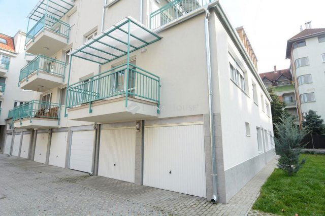Kiadó téglalakás, albérlet, Kecskeméten 230 E Ft / hó