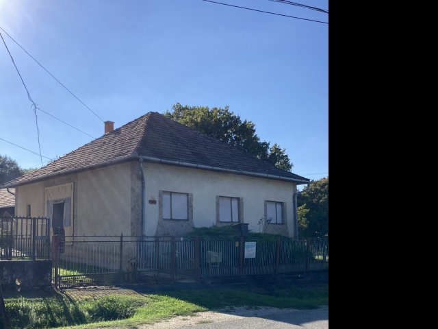 Eladó családi ház, Lentiben, Máhomfai utcában 24.9 M Ft