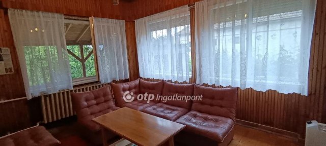 Eladó családi ház, Kiskunlacházán 63 M Ft, 3 szobás
