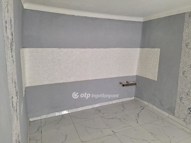 Eladó családi ház, Tiszaörsön 12.99 M Ft, 2 szobás