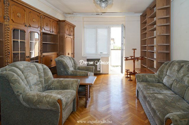 Eladó téglalakás, Nyíregyházán 38.99 M Ft, 2+1 szobás