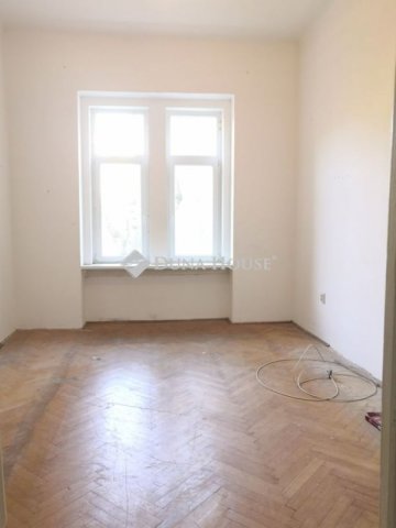 Eladó téglalakás, Budapesten, VIII. kerületben 49.9 M Ft