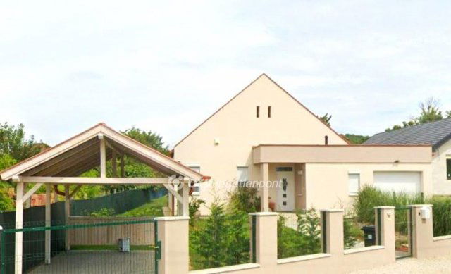 Eladó családi ház, Gyenesdiáson 125 M Ft, 4 szobás