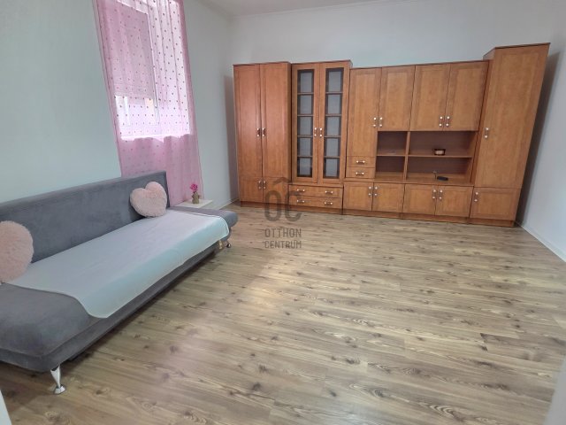 Eladó sorház, Budapesten, XX. kerületben 49.9 M Ft, 2 szobás