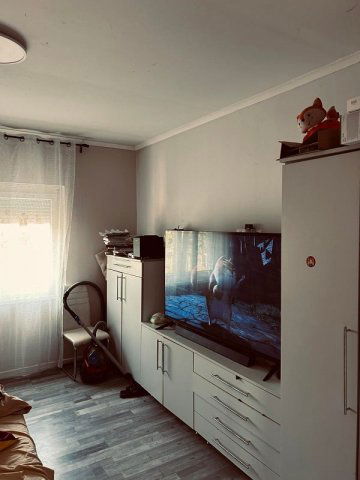 Eladó családi ház, Zsákán 25 M Ft, 3 szobás