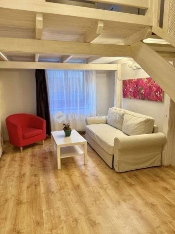 Eladó téglalakás, Budapesten, VII. kerületben 52.3 M Ft