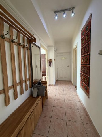 Kiadó téglalakás, albérlet, Debrecenben 260 E Ft / hó, 3 szobás