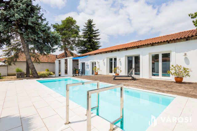 Eladó családi ház, Gyulán 149 M Ft, 3 szobás