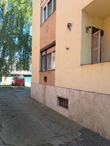 Eladó téglalakás, Nyíregyházán, Báthori utcában 47 M Ft