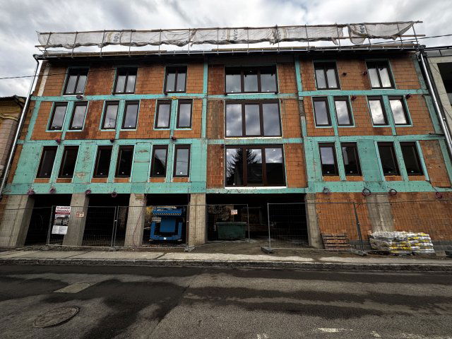 Eladó téglalakás, Pécsett, Perczel Miklós utcában 124.9 M Ft