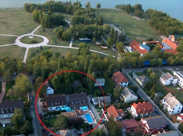 Eladó nyaraló, Balatonbogláron 550 M Ft, 14 szobás