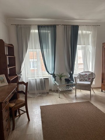 Eladó családi ház, Pécsett 89.9 M Ft, 3 szobás