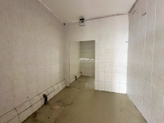 Eladó üzlethelyiség, Szombathelyen 19.99 M Ft