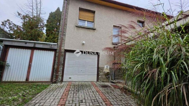 Eladó családi ház, Gencsapátiban 64.5 M Ft, 3 szobás