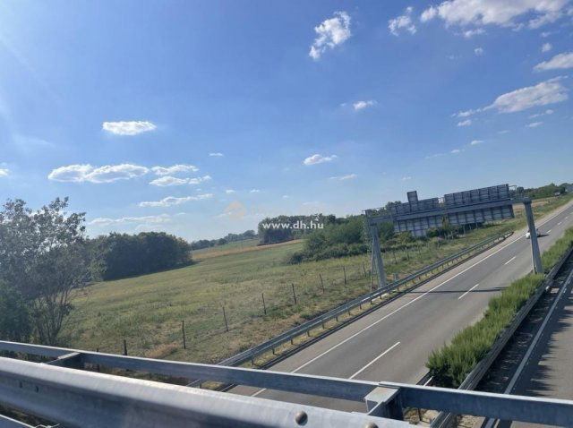 Eladó mezogazdasagi ingatlan, Szegeden 8 M Ft